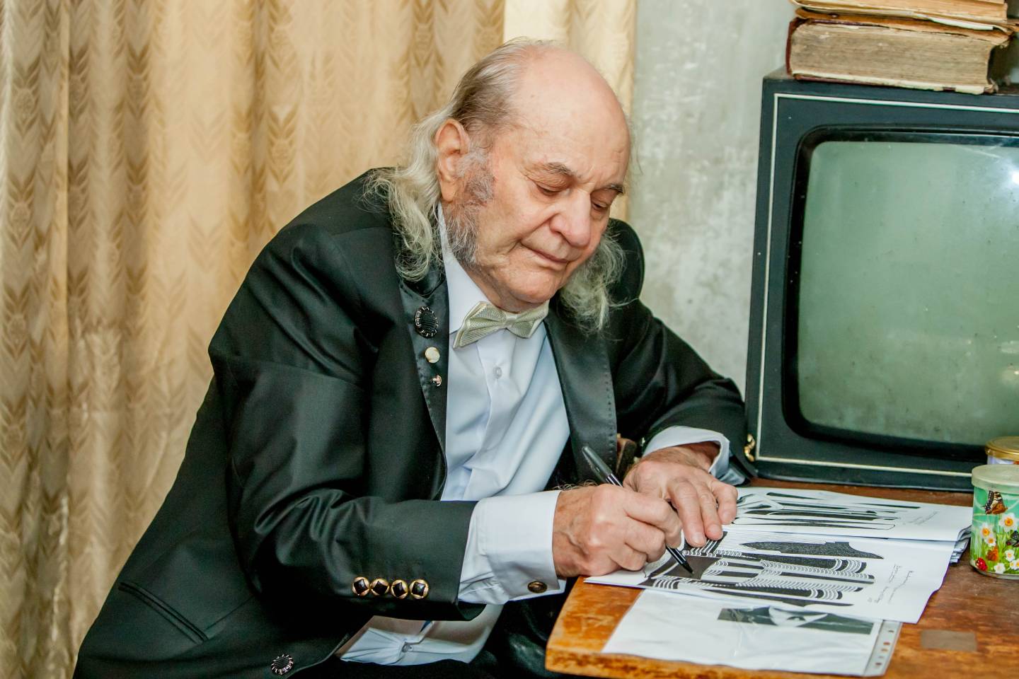 Усть-Каменогорск и ВКО / Личность: Синтез-Эра Арсения Шаудера Усть-Каменогорск и ВКО / Личность: Синтез-Эра Арсения Шаудера