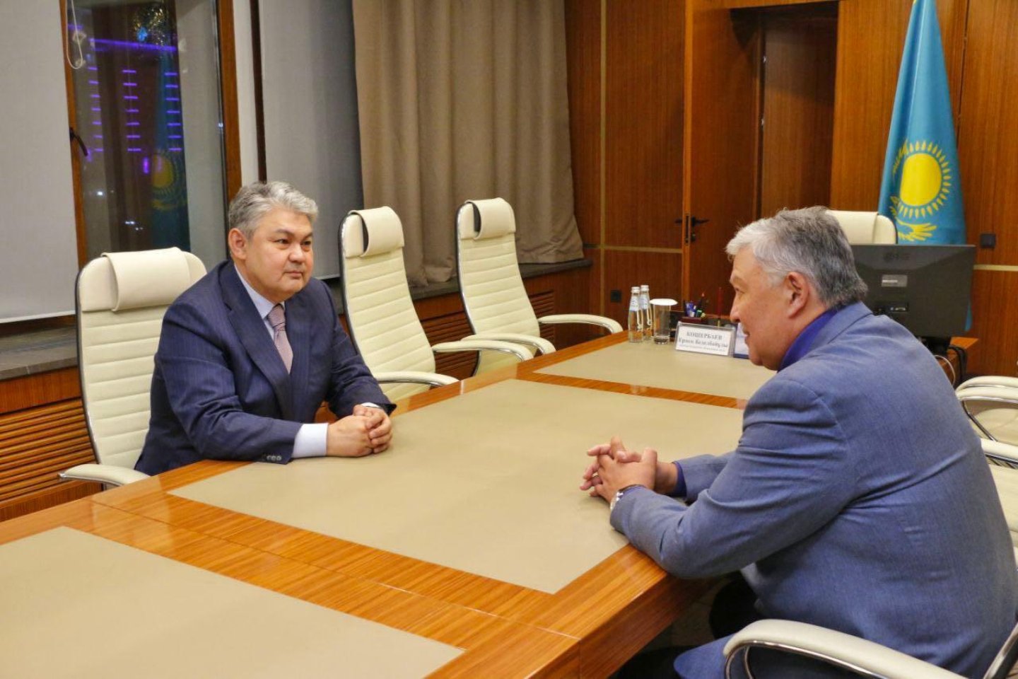 Усть-Каменогорск и ВКО / Вопросы финансирования социальных проектов ВКО поддержат в Сенате РК Усть-Каменогорск и ВКО / Вопросы финансирования социальных проектов ВКО поддержат в Сенате РК