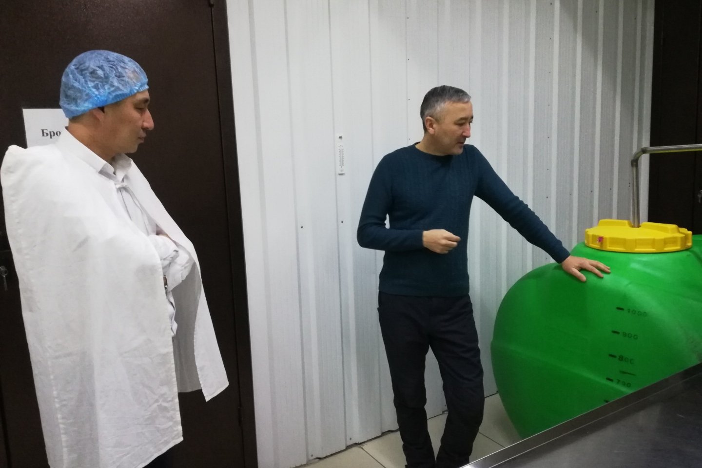 Усть-Каменогорск и ВКО / Усть-Каменогорск / Медовые напитки выпускают в селе Ушаново Глубоковского района ВКО Усть-Каменогорск и ВКО / Усть-Каменогорск / Медовые напитки выпускают в селе Ушаново Глубоковского района ВКО
