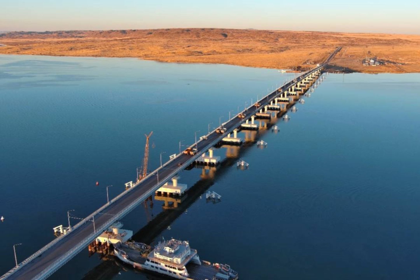 Усть-Каменогорск и ВКО / Мост через Бухтарминское водохранилище проверили на прочность Усть-Каменогорск и ВКО / Мост через Бухтарминское водохранилище проверили на прочность