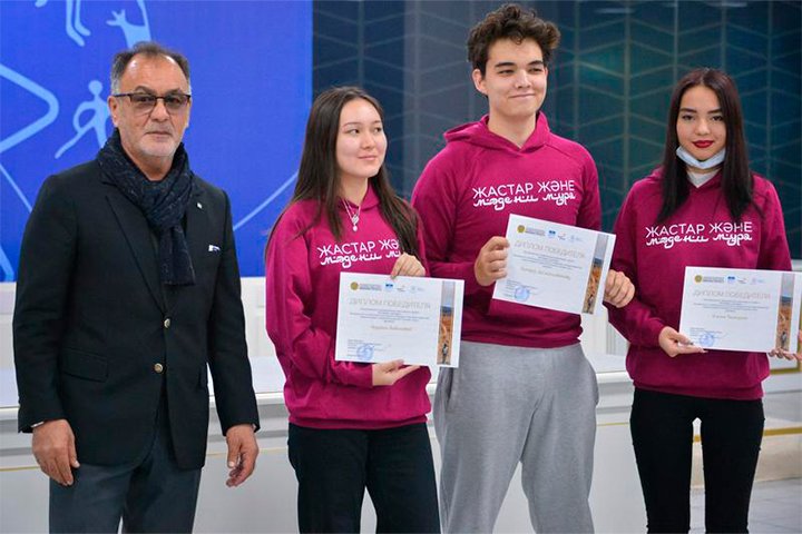 Награждение победителей проекта «Молодежь и наследие: учиться, продвигать и сохранять» прошло в Алматы Награждение победителей проекта «Молодежь и наследие: учиться, продвигать и сохранять» прошло в Алматы